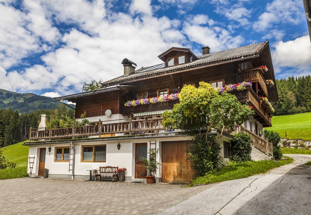 Biobauernhof Kleinummerstall Митерзил Екстериор снимка